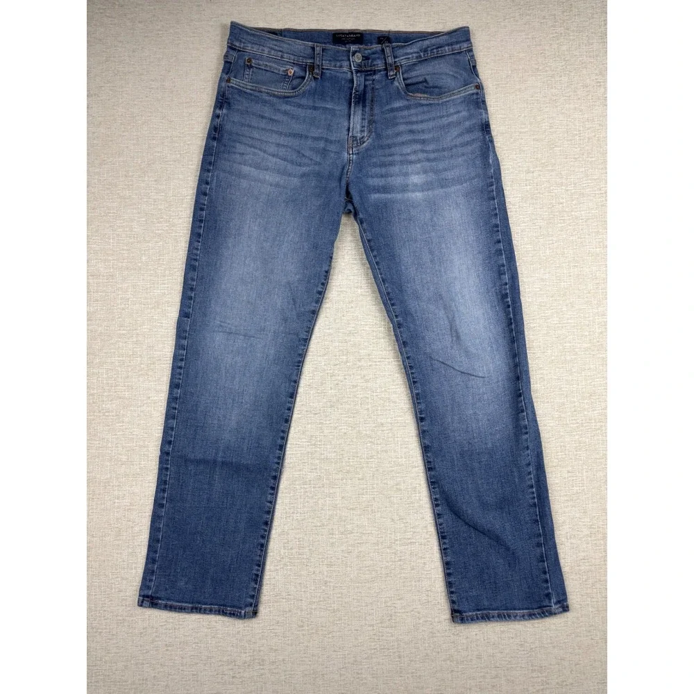 Lucky Brand 221 Mens 34x32 Straight Leg Medium Wash Blue Denim Jeans